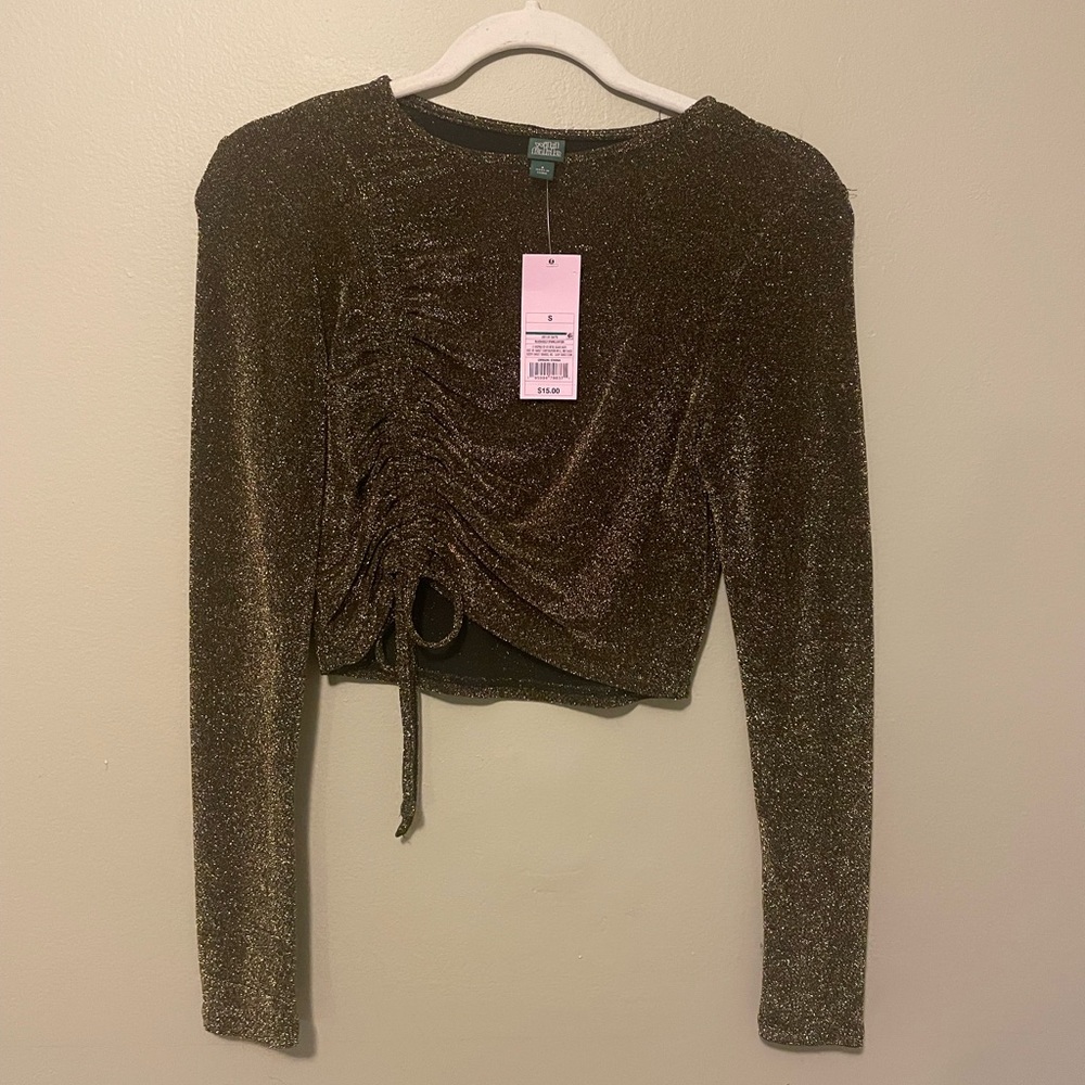 NWT Gold and Black top